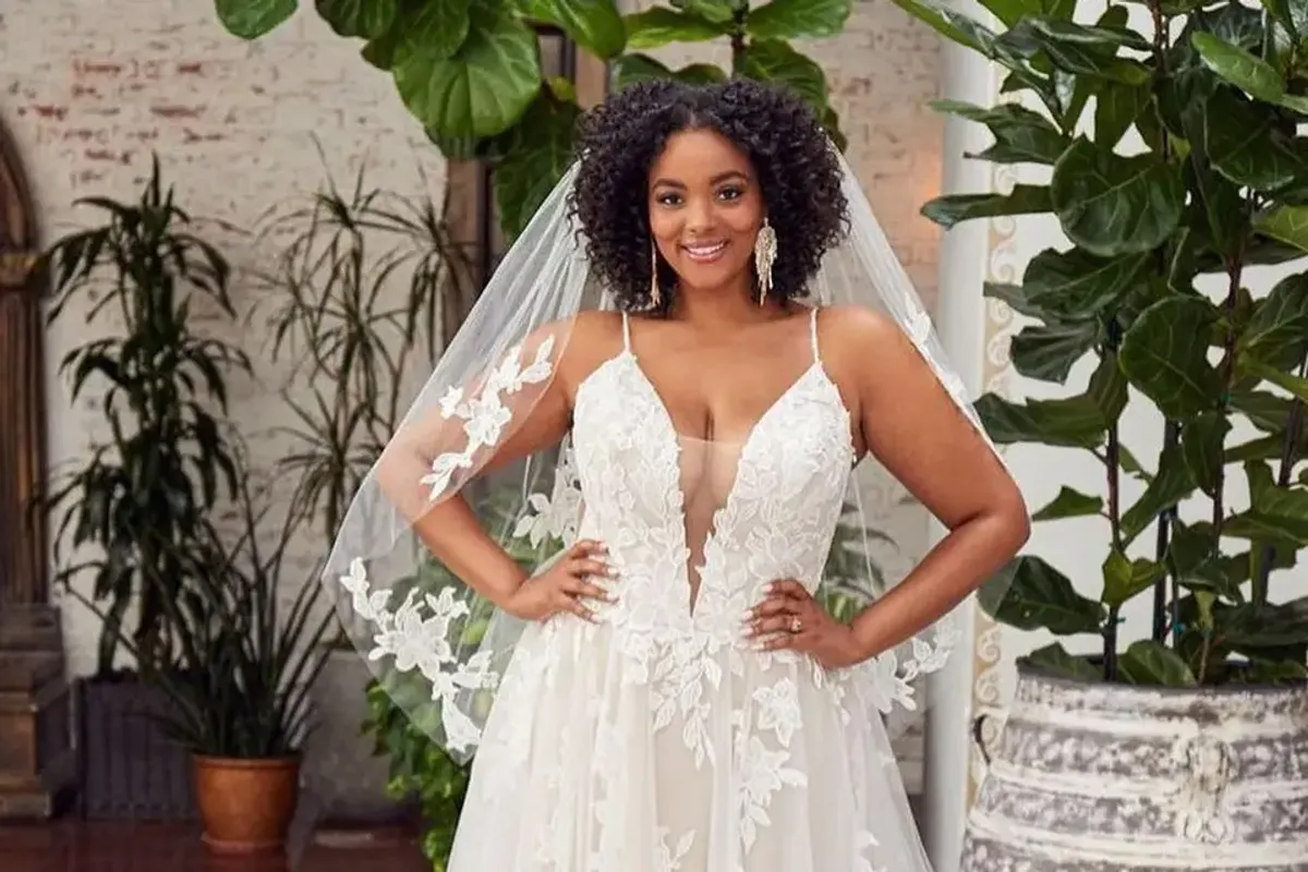 Meringue Bridal Boutique photo 9