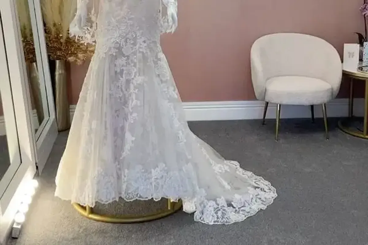 Meringue Bridal Boutique photo 6