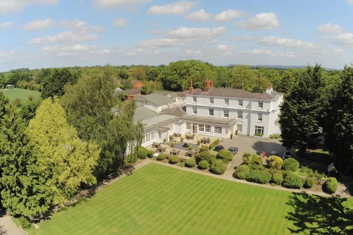 Rowton Hall Hotel photo 12