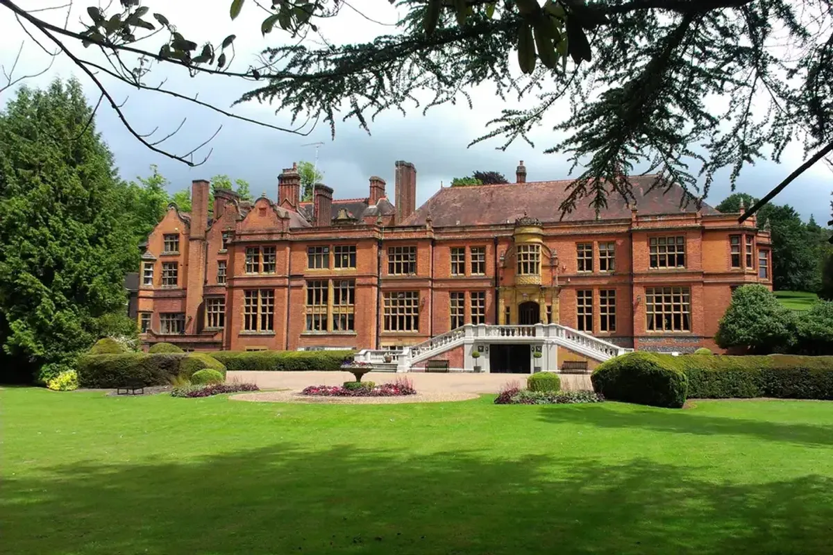 Marden Park Mansion, wedding venue in Surrey, UK
