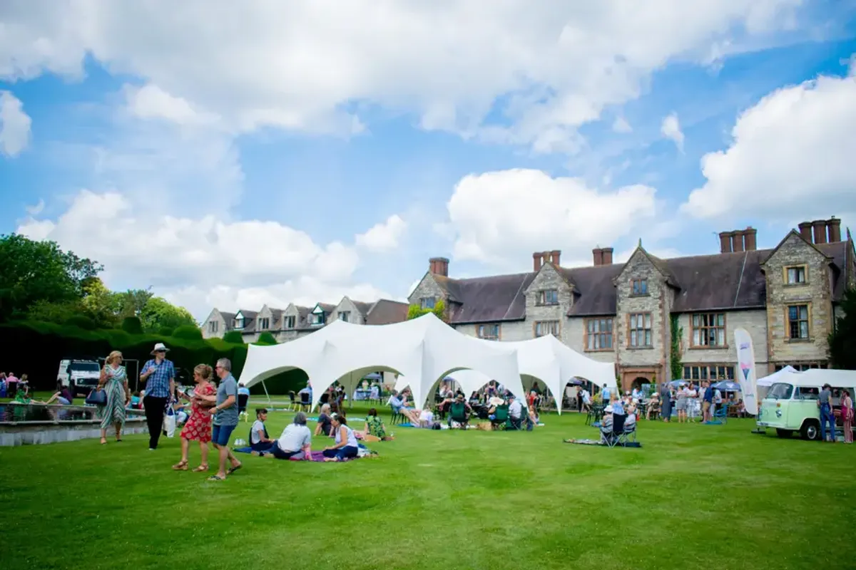 Capri Marquees — marquee hire in Oxfordshire, UK