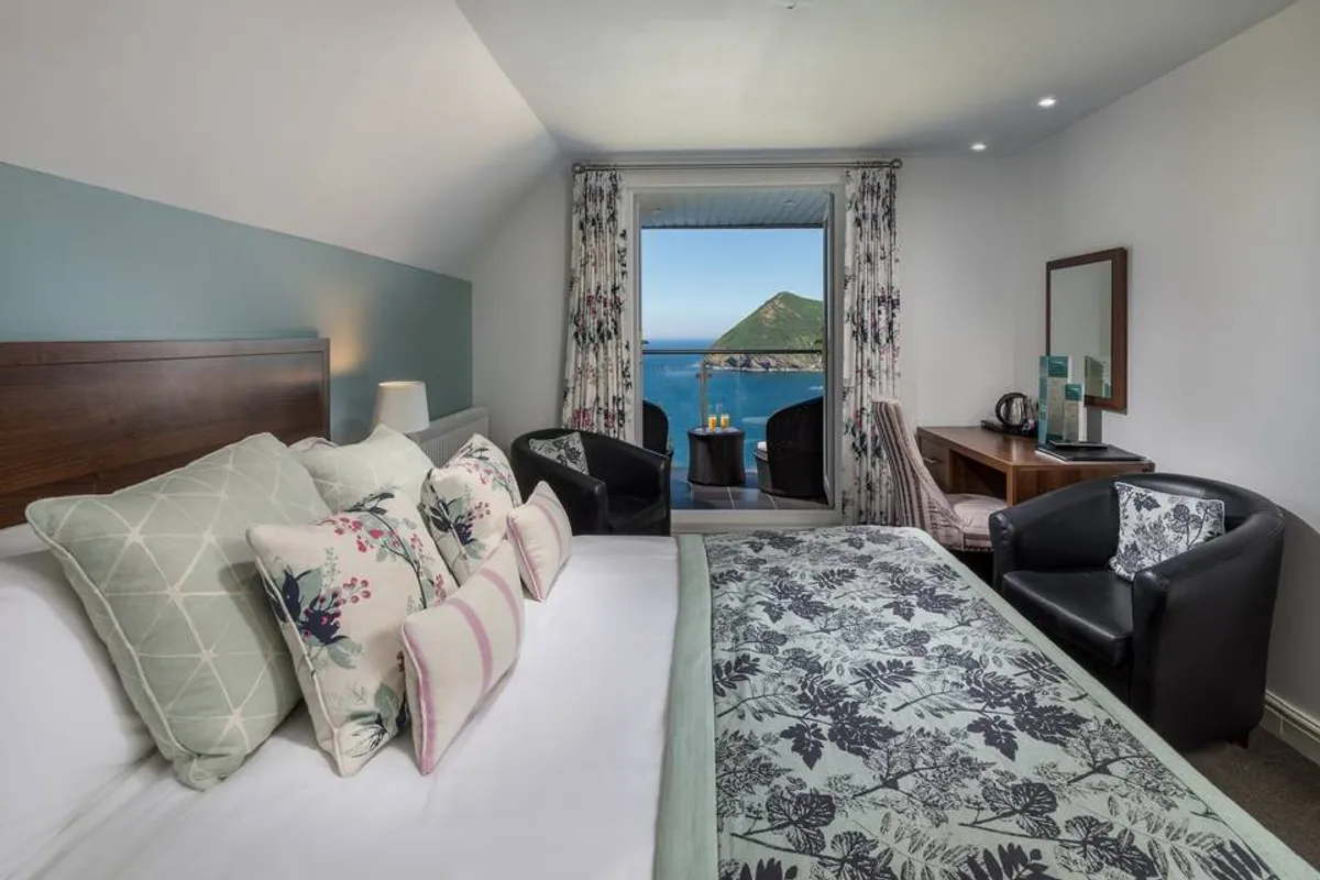 The Venue At Sandy Cove photo 6