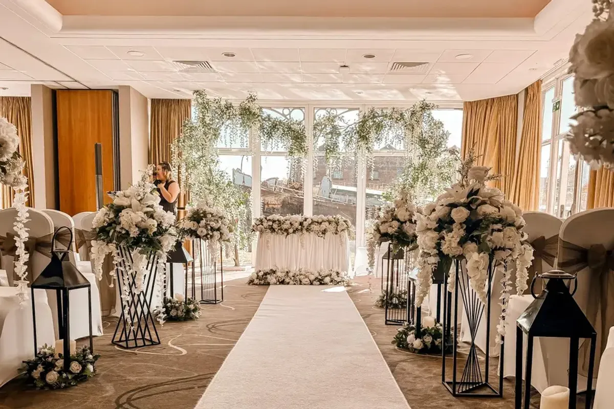The Holiday Inn Ellesmere Port, wedding venue in Cheshire, UK