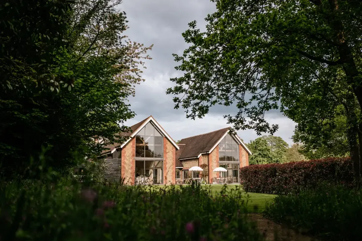 Millbridge Court, wedding venue in Surrey, UK