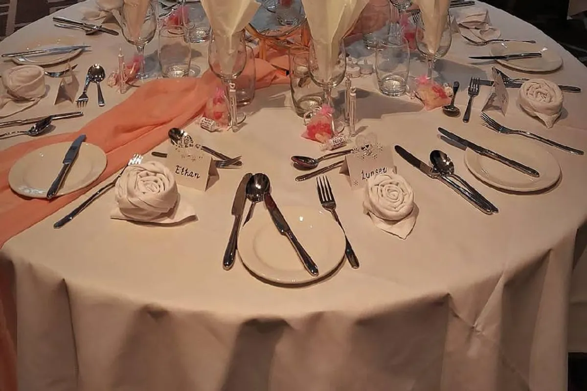 Village Hotel Club Farnborough photo 8