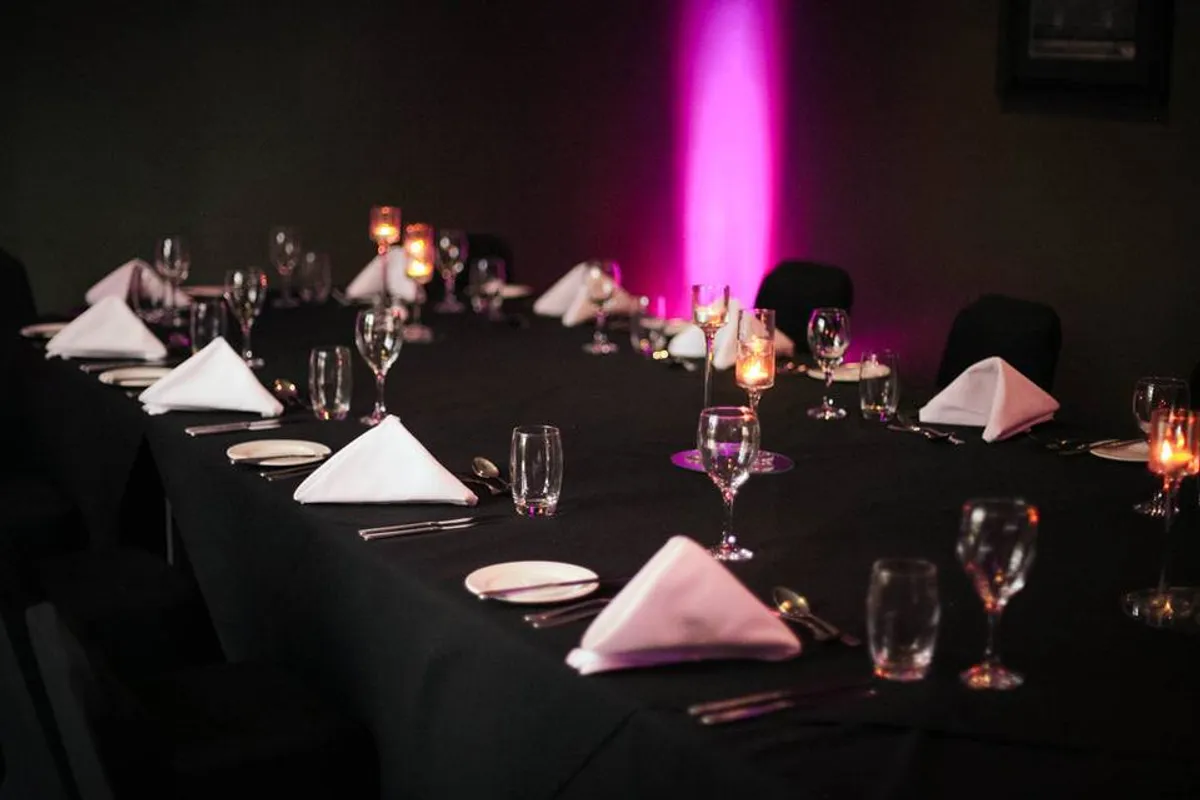 Village Hotel Club Farnborough photo 3