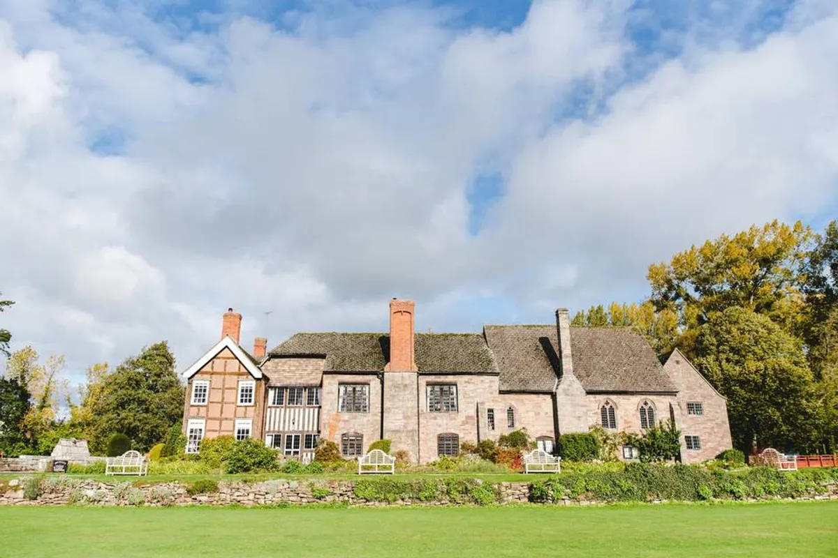 Brinsop Court Manor House and Barn photo 9