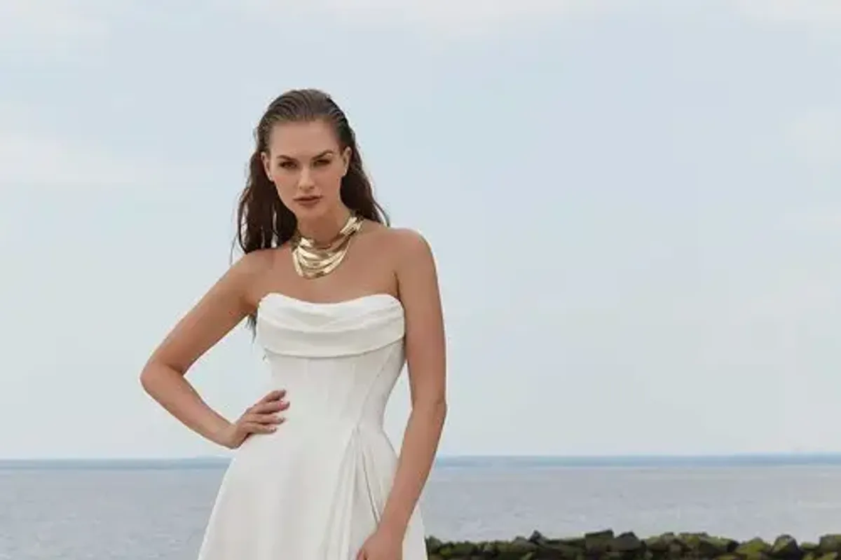 Dress the Bride — bridal shops & accessories in Greater Manchester, UK