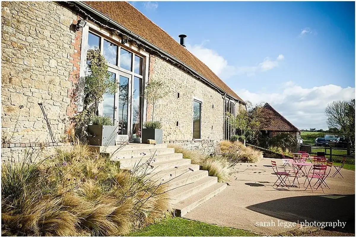 Grittenham Barn, wedding venue in West Sussex, UK