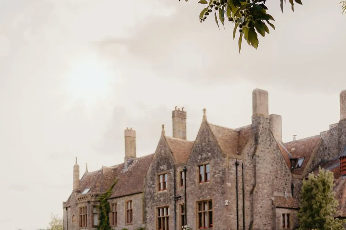 Huntsham Court photo 2