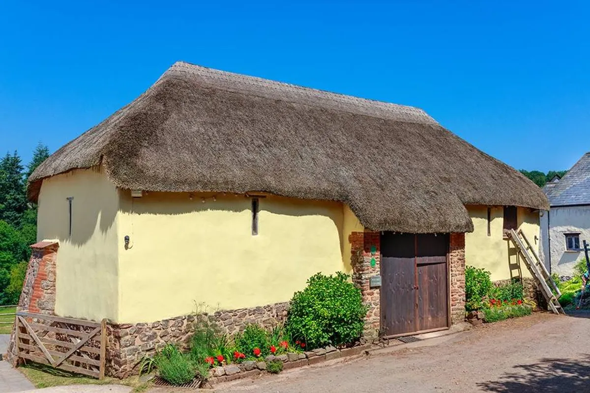 Middle Coombe Farm photo 5