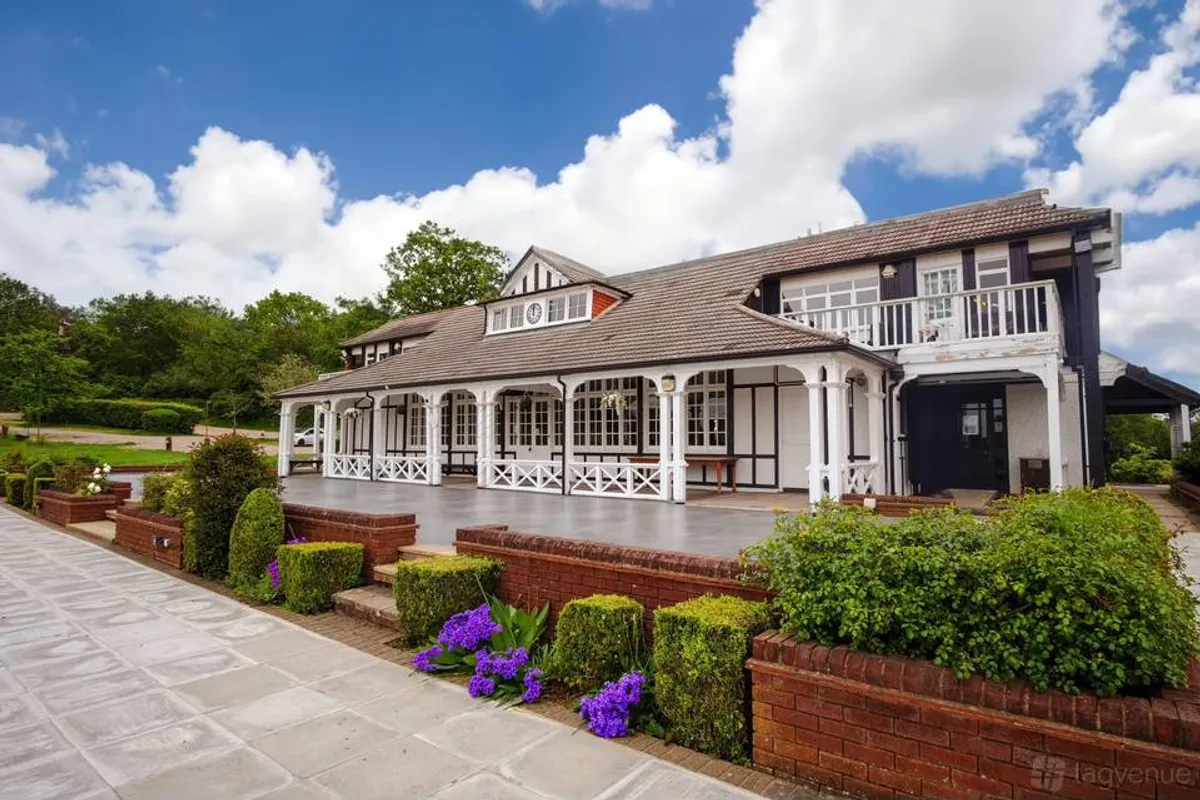 London Shenley Club photo 8