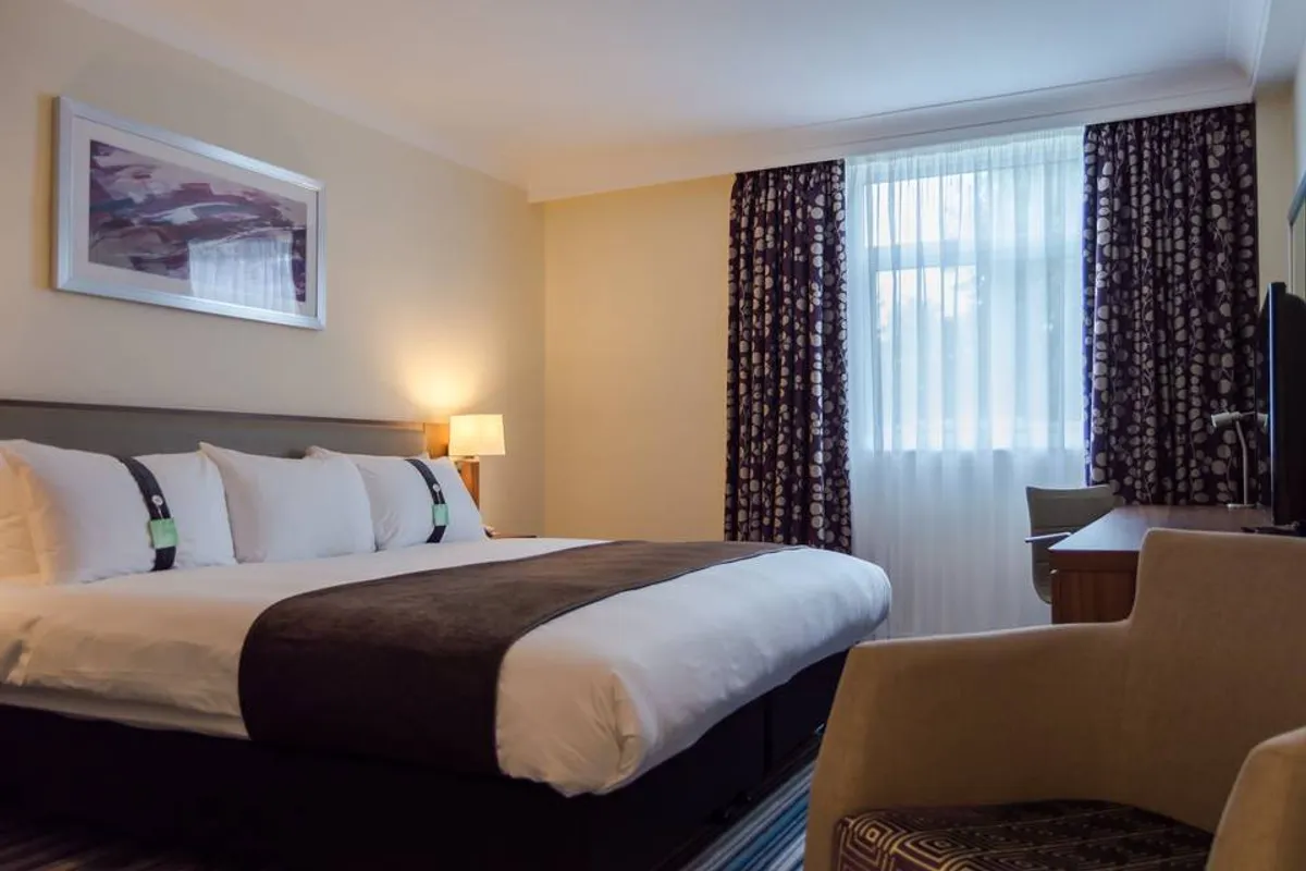Holiday Inn Leeds Garforth photo 2
