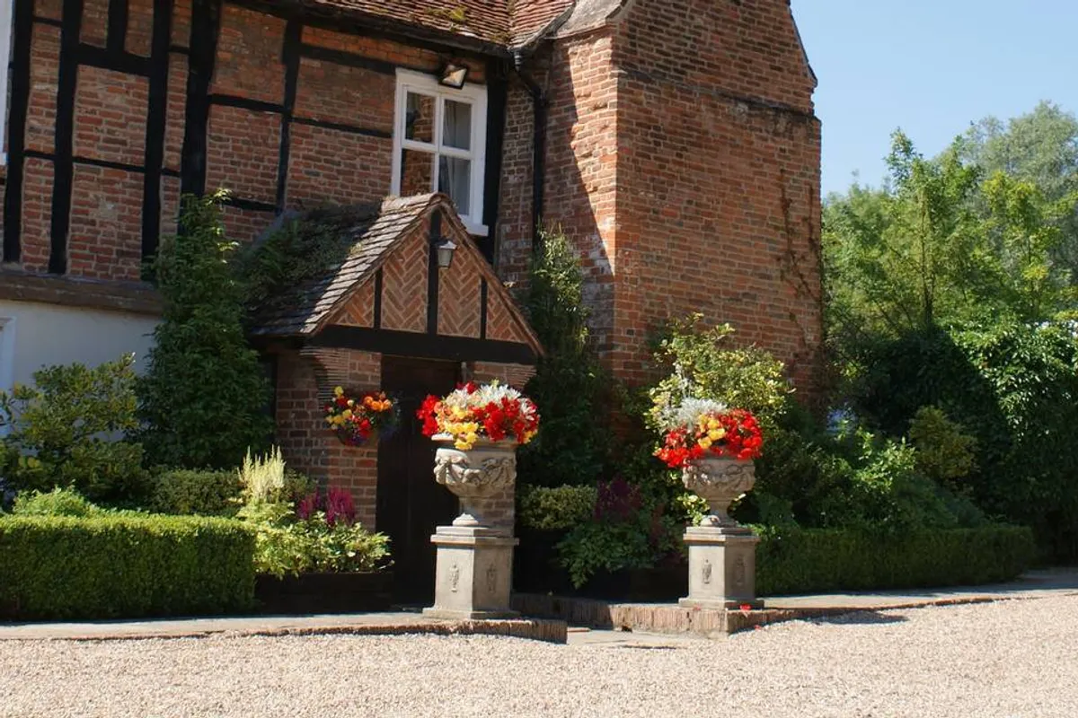 Newland Hall photo 3