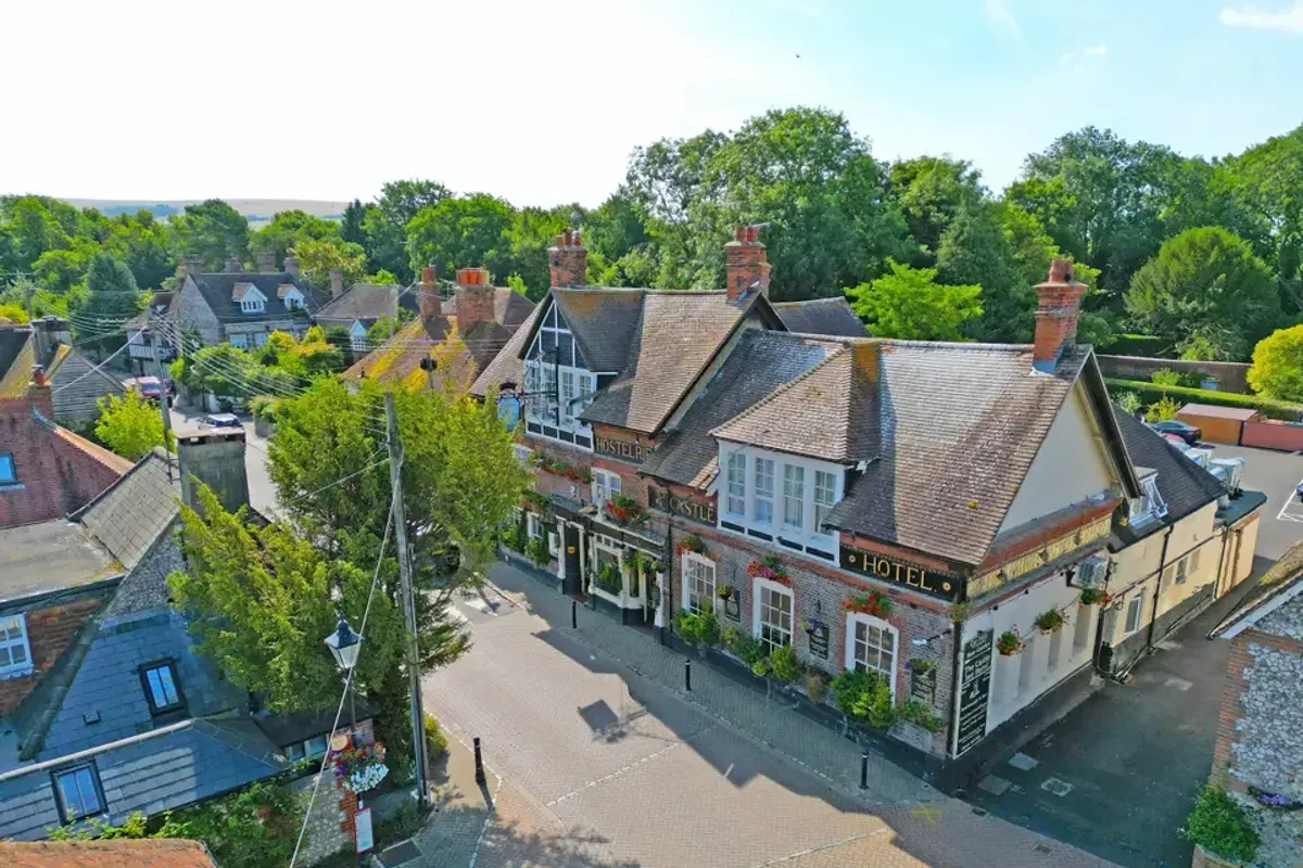 The Castle Inn Hotel, wedding venue in West Sussex, UK
