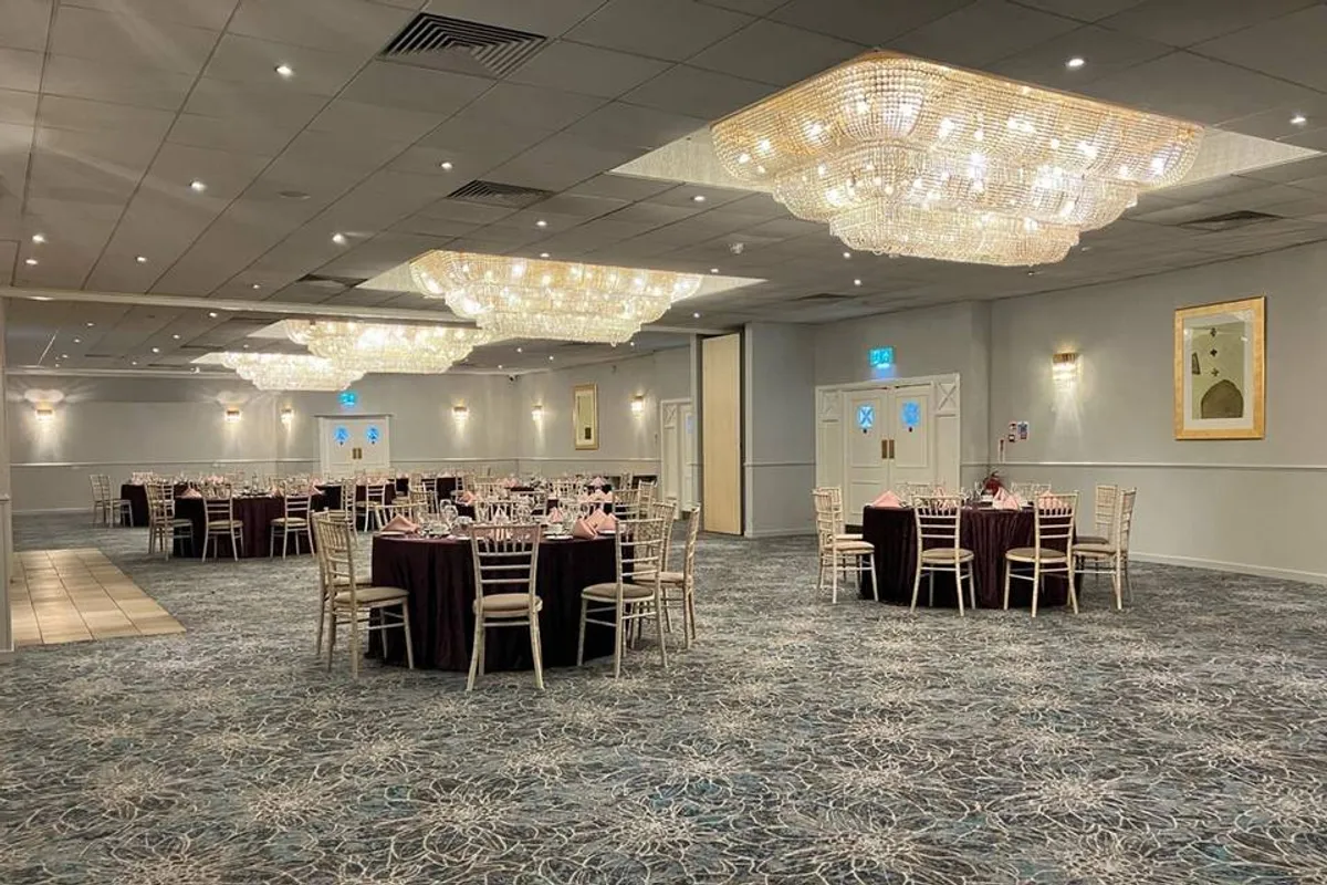 London Chigwell Prince Regent Hotel photo 5