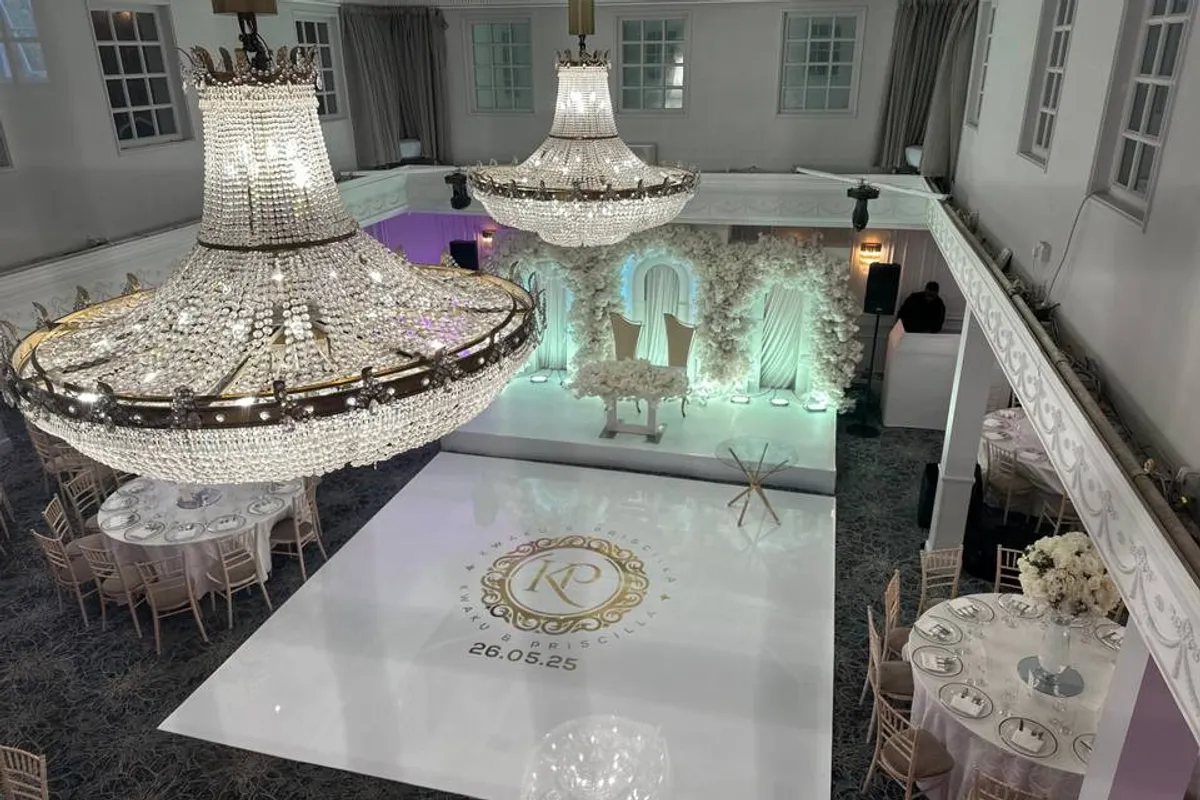 London Chigwell Prince Regent Hotel photo 9