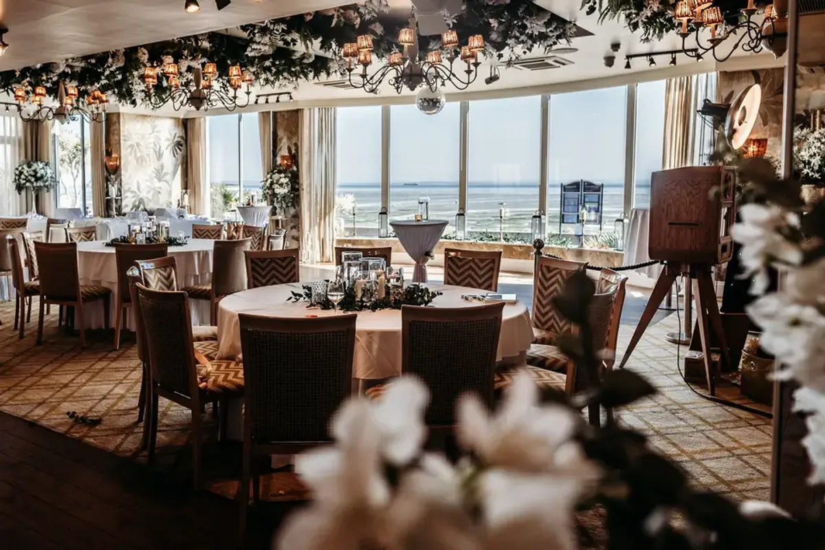 The Roslin Beach Hotel photo 8