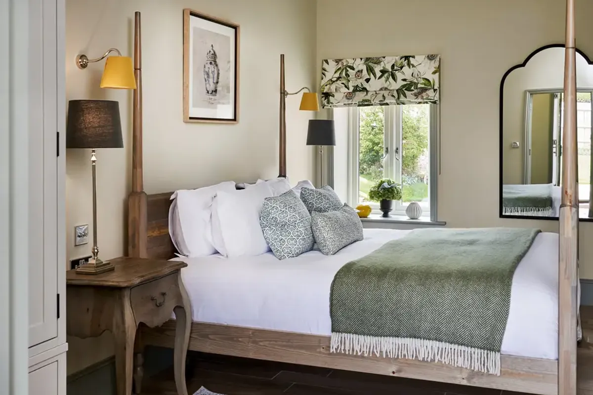 The Montagu Arms Hotel photo 4