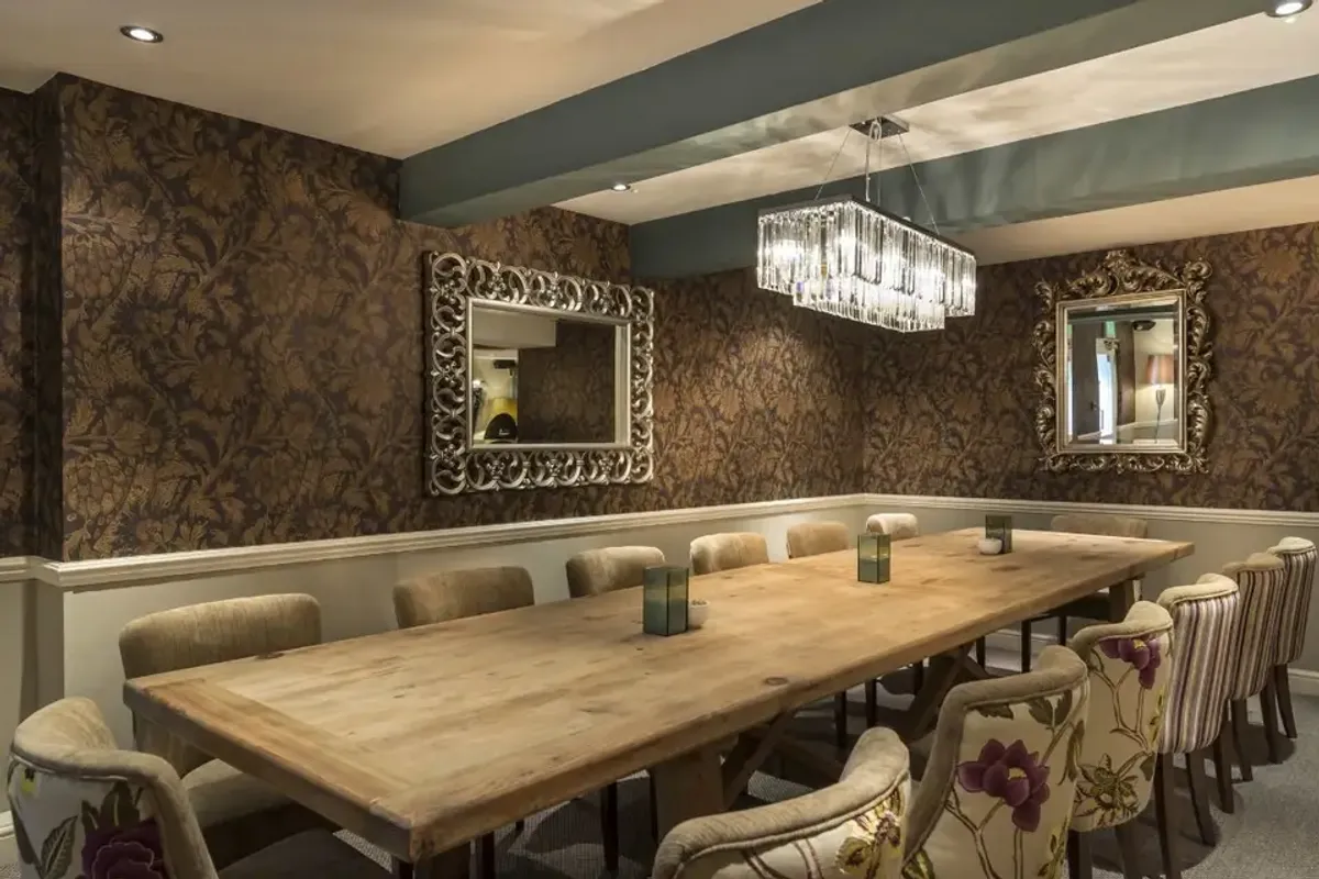 The Royal Oak Hotel photo 12
