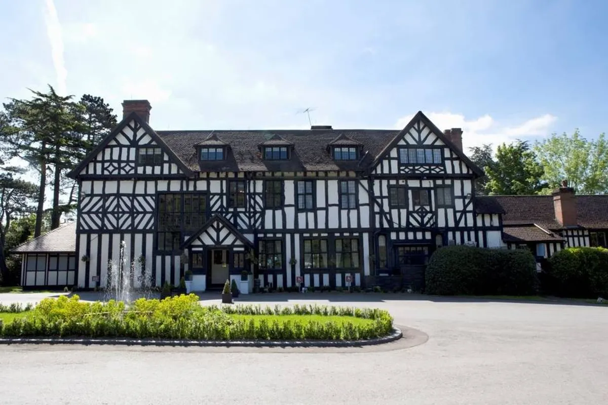 The Manor Elstree photo 5