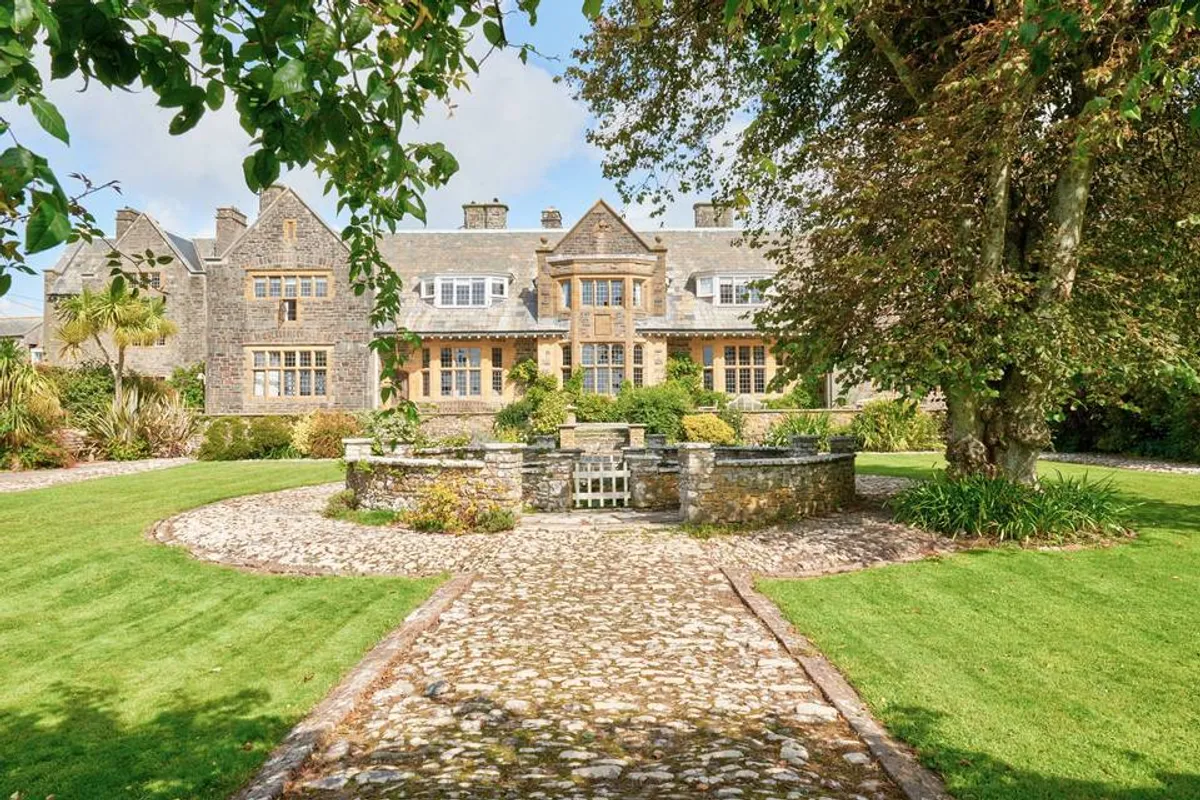 Pickwell Manor photo 11
