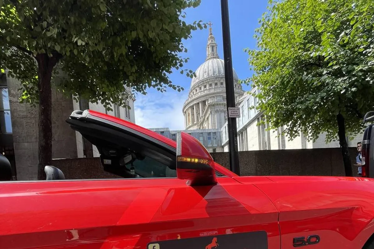 Red Mustang Wedding Car Hire London photo 4