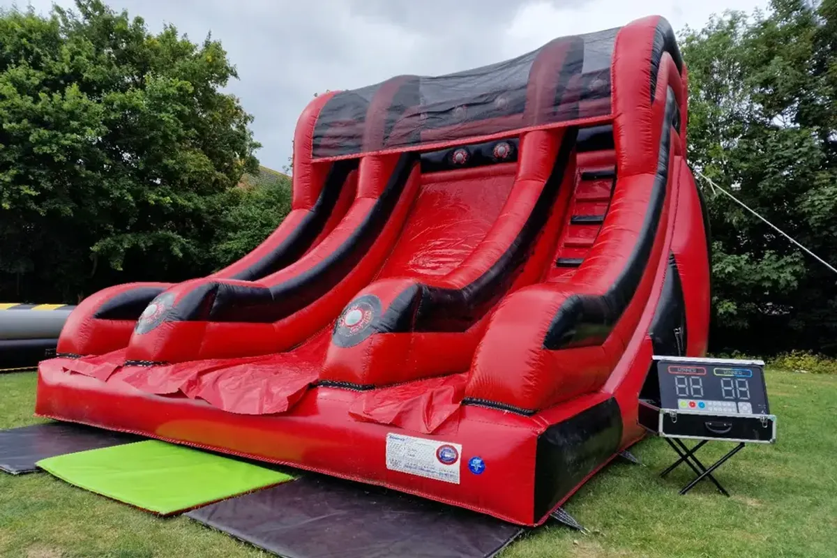 Cream Castles — entertainment & photobooths in South Yorkshire, UK