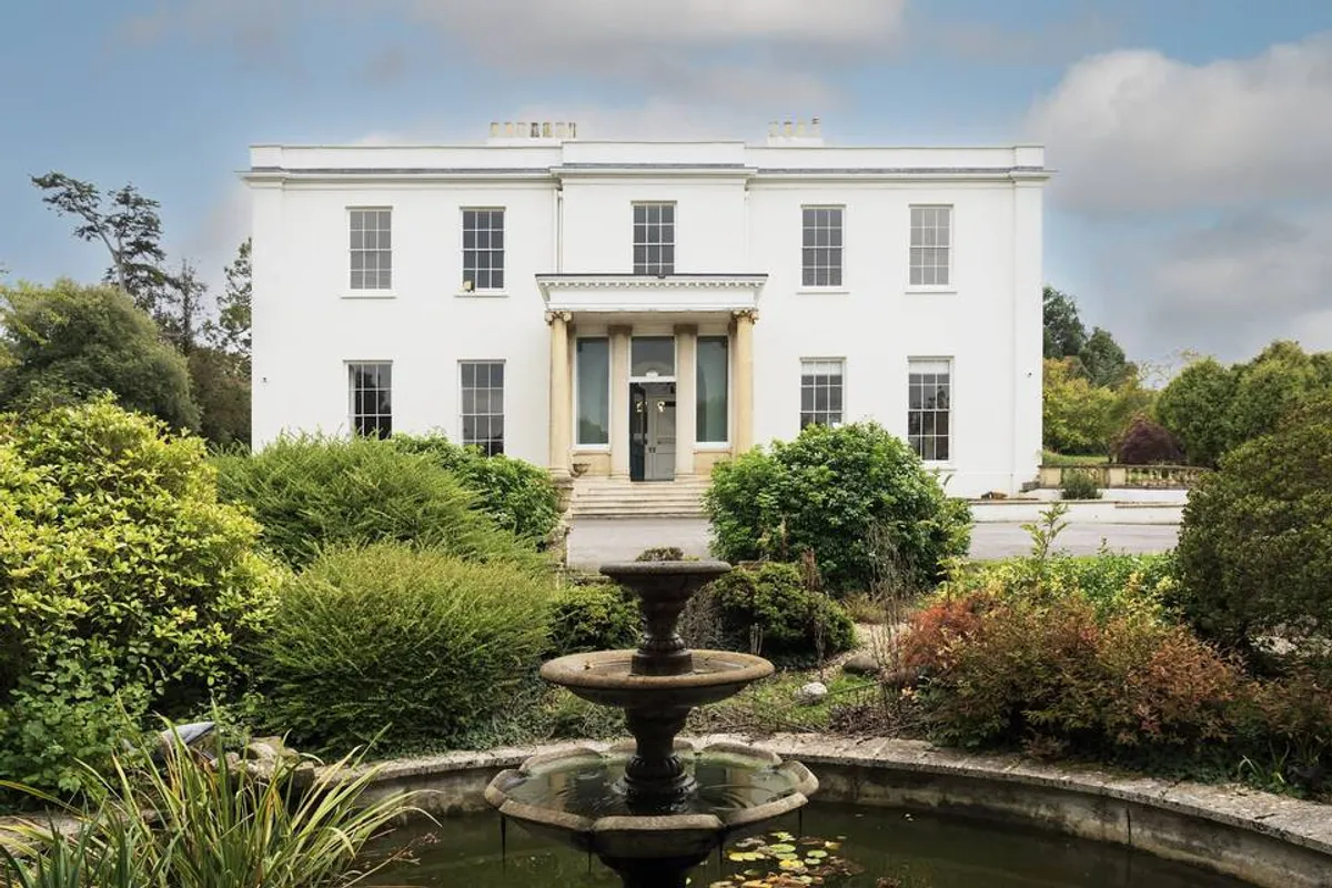 Henlade House photo 1
