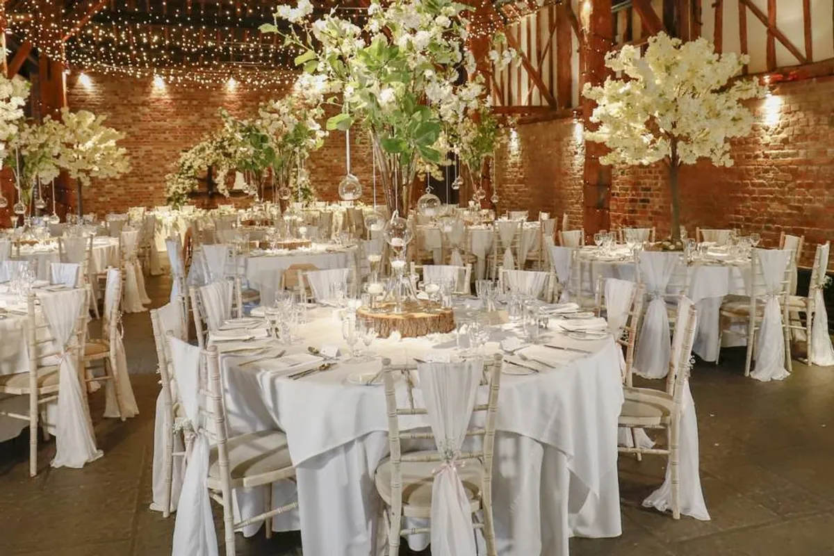 Cooling Castle Barn photo 3