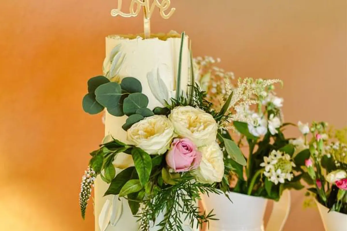 Lisa Flowers Floral Design photo 4