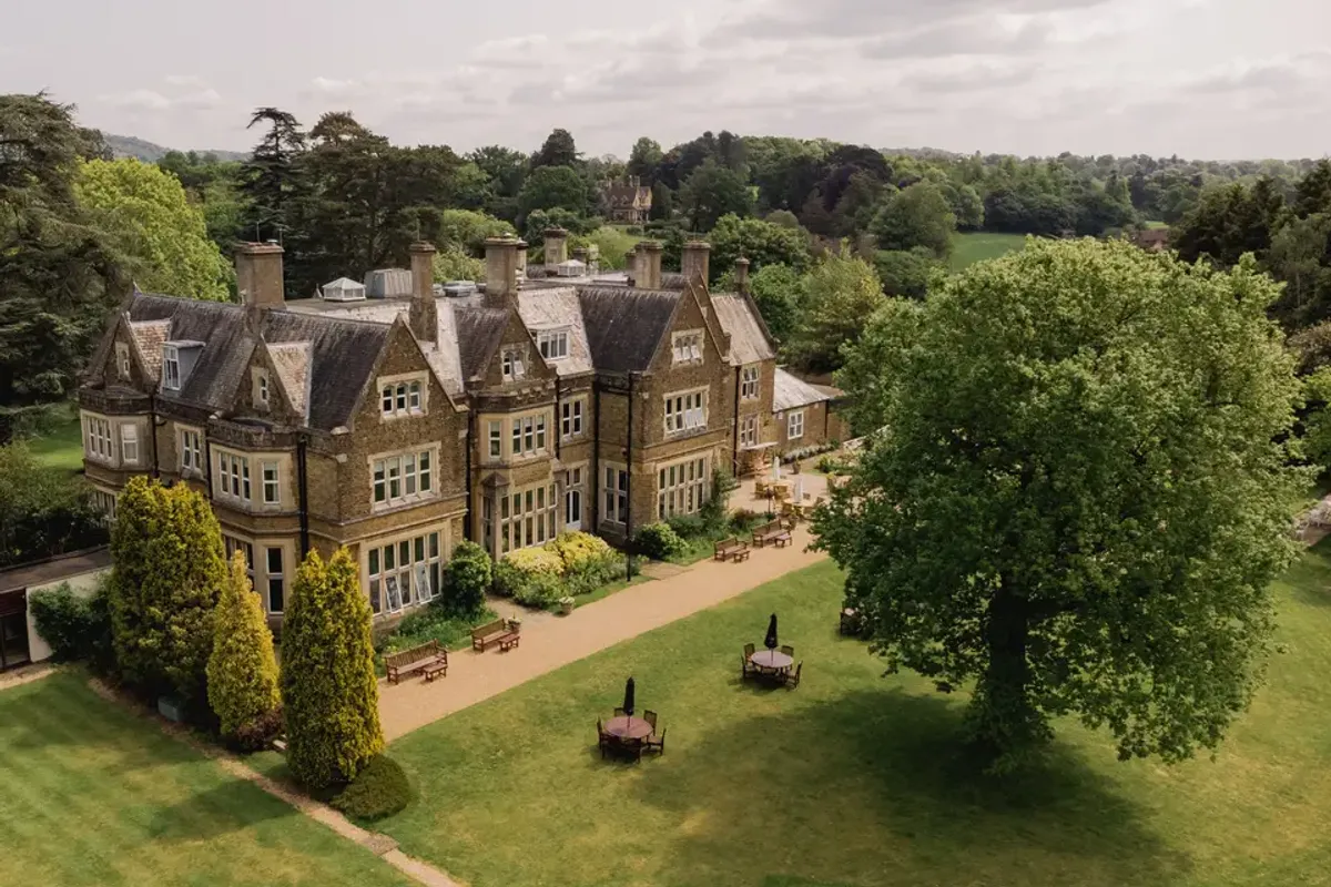 Hartsfield Manor, wedding venue in Surrey, UK