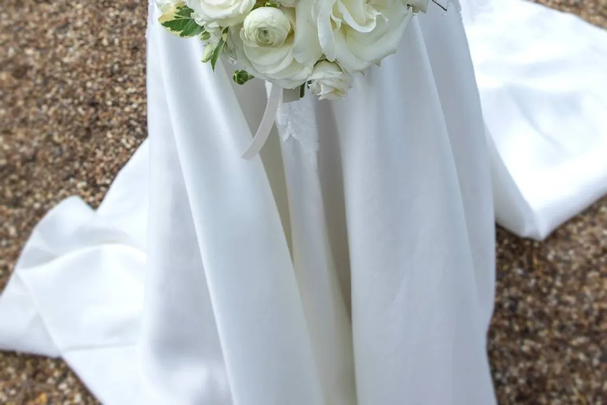 Lily Cora Flowers photo 2