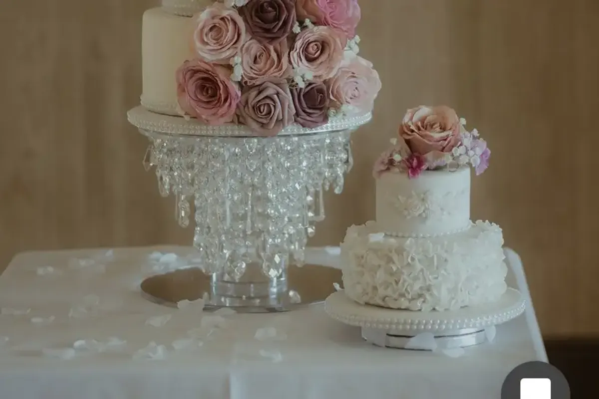 Sparkles Cake Company — cakes & sweet treats in Central & Glasgow, UK