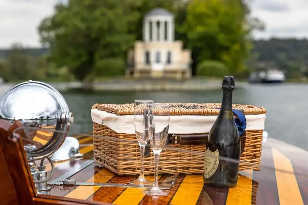 The Relais Henley, wedding venue in Oxfordshire, UK
