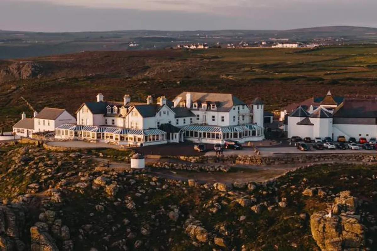 St Johns House in Penzance photo 11