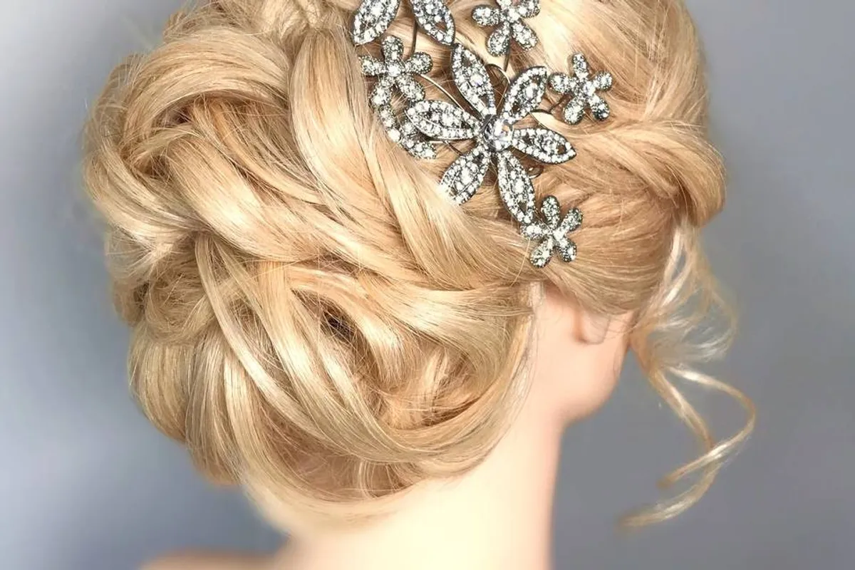 Amanda Roberts Hair & Makeup photo 3