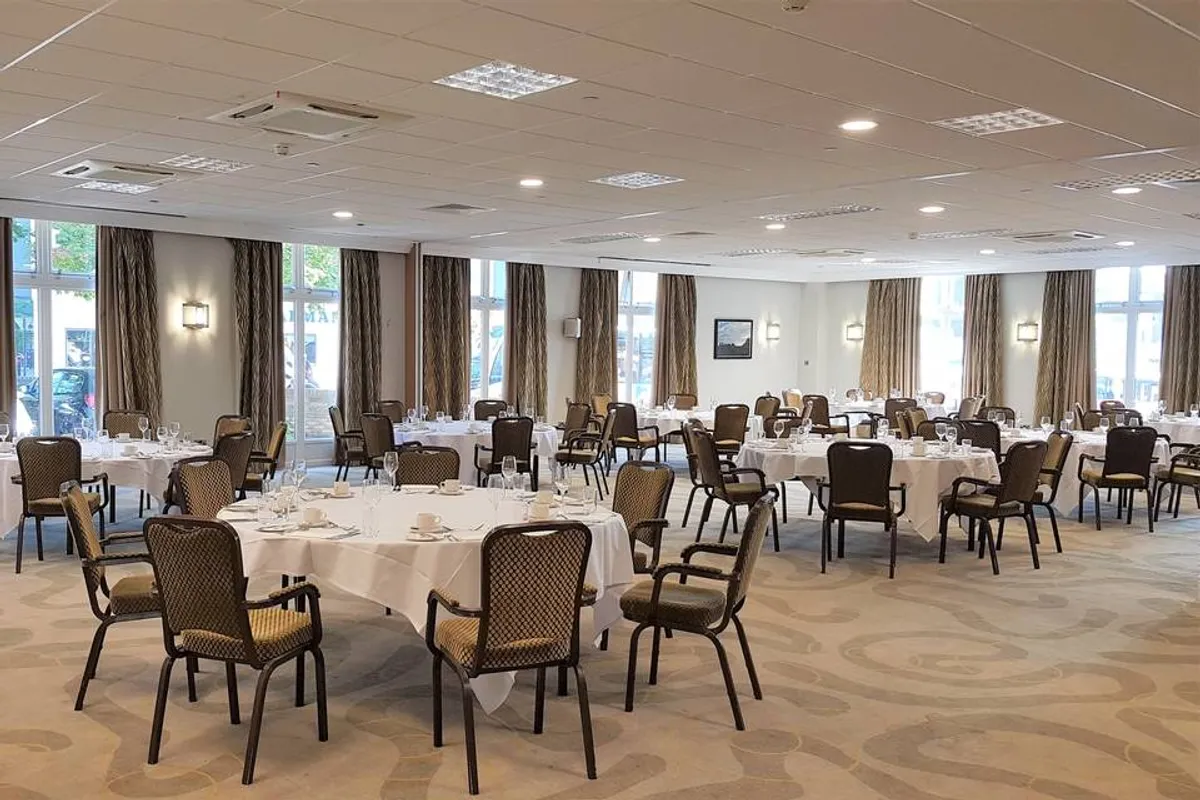 Holiday Inn Kenilworth- Warwickshire photo 9