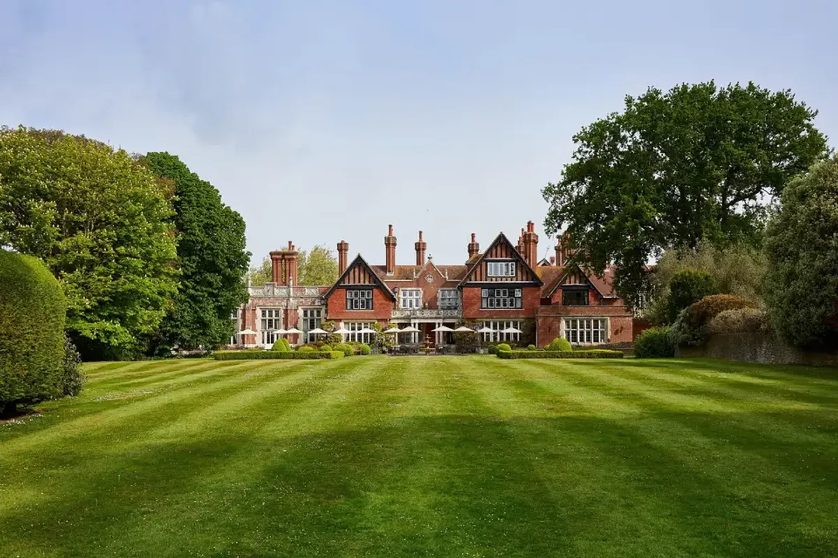 THE NICI New Forest in Lymington, wedding venue in Hampshire, UK