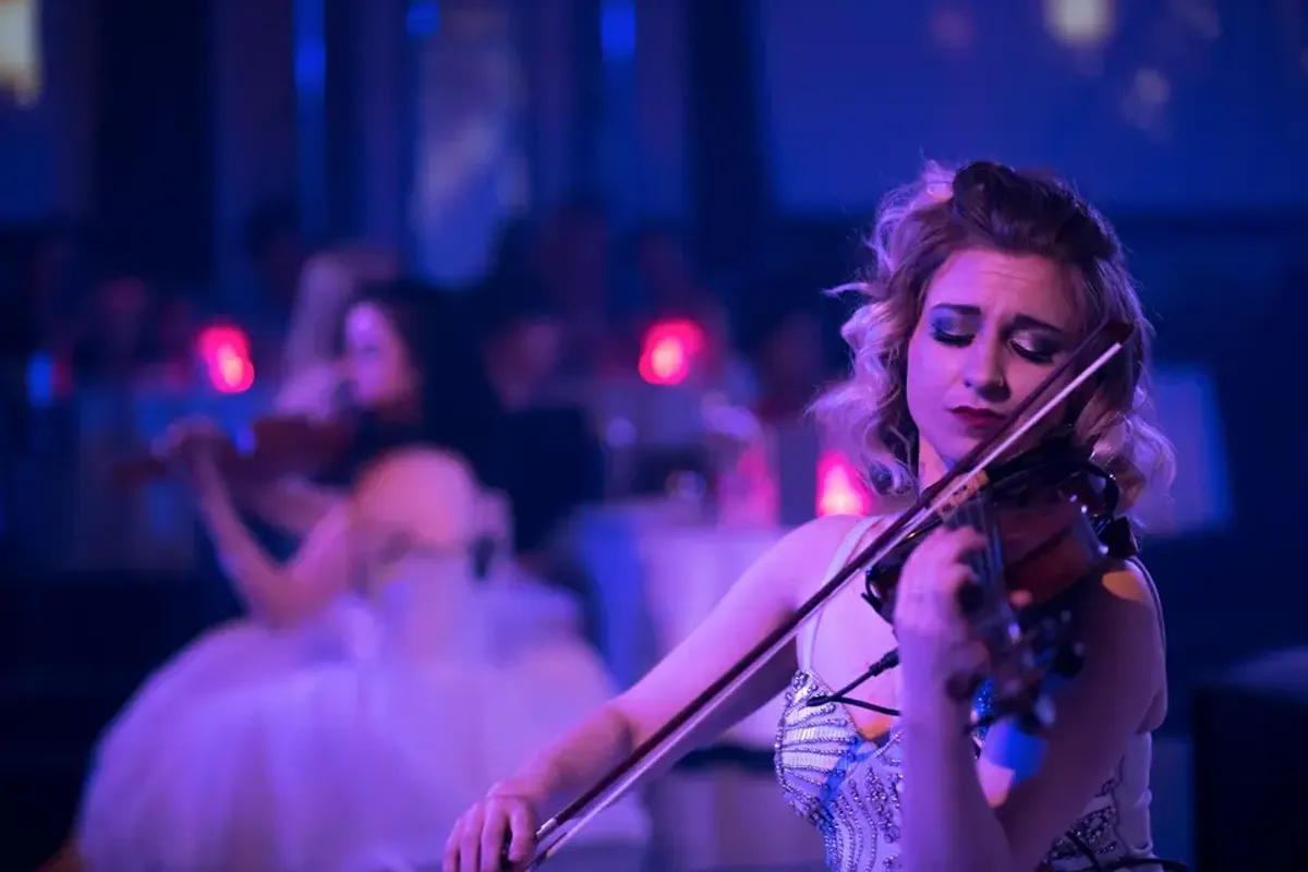 Solas Strings — djs in South West London, UK