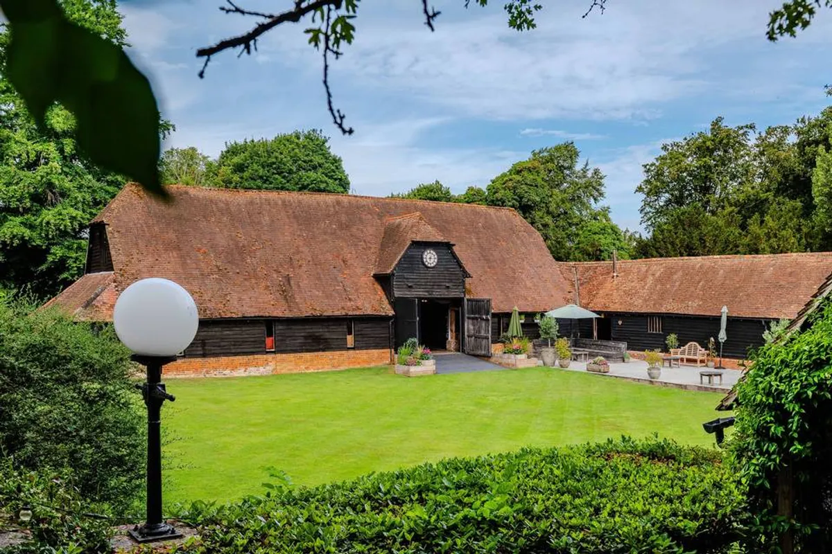 Lains Barn photo 7