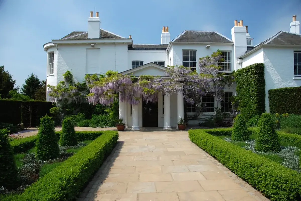 Pembroke Lodge, Richmond Park, wedding venue in Surrey, UK