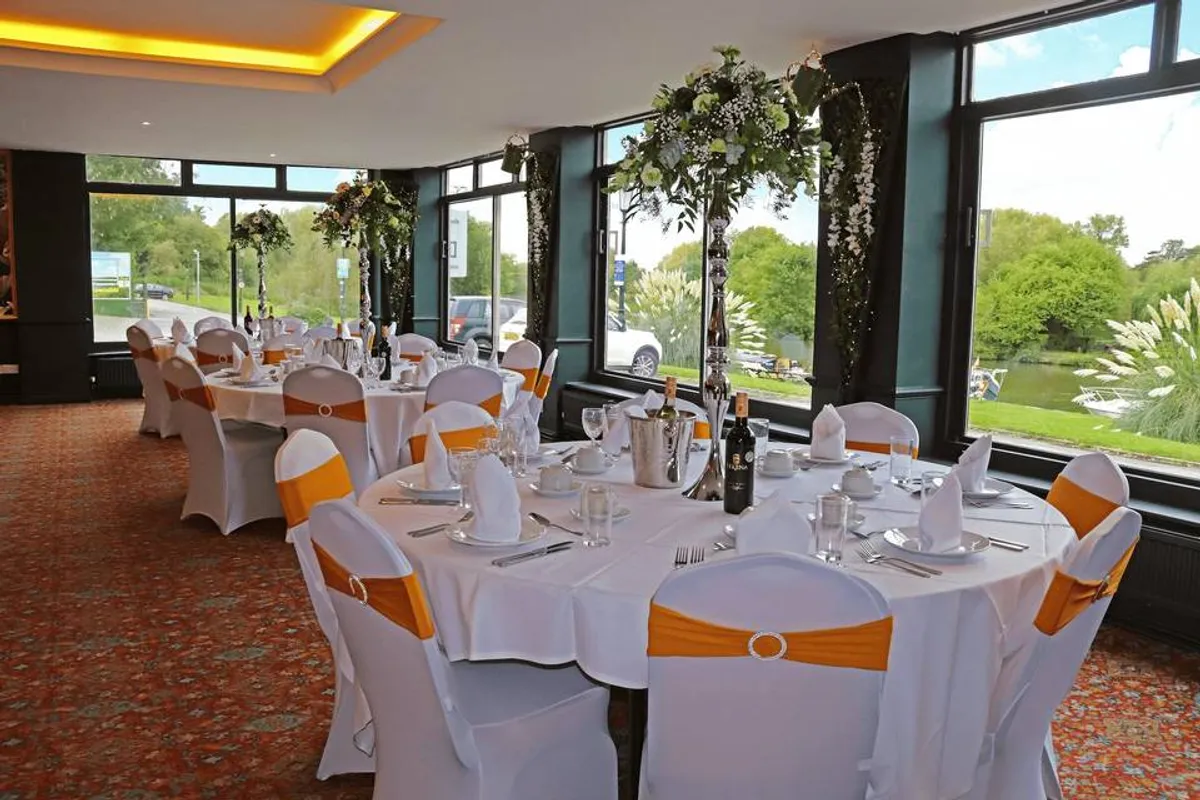 Shillingford Bridge Hotel photo 10
