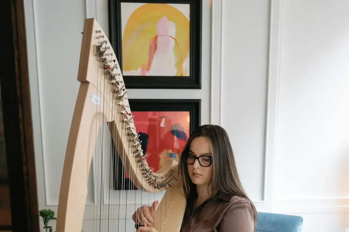 Hristina Harpist — djs in East London, UK
