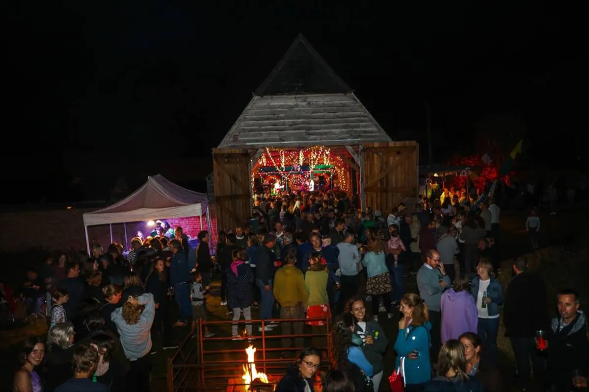 Ark Buffalo Barn photo 6