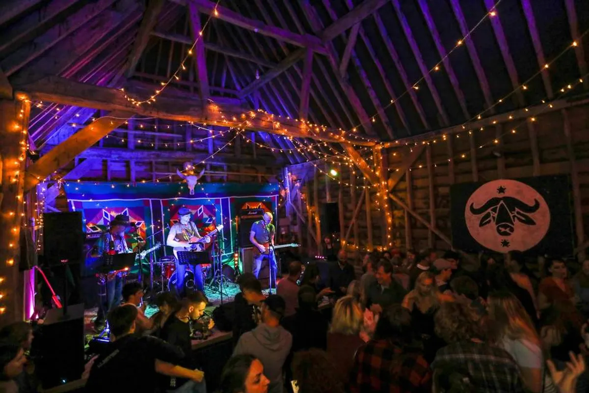 Ark Buffalo Barn photo 9