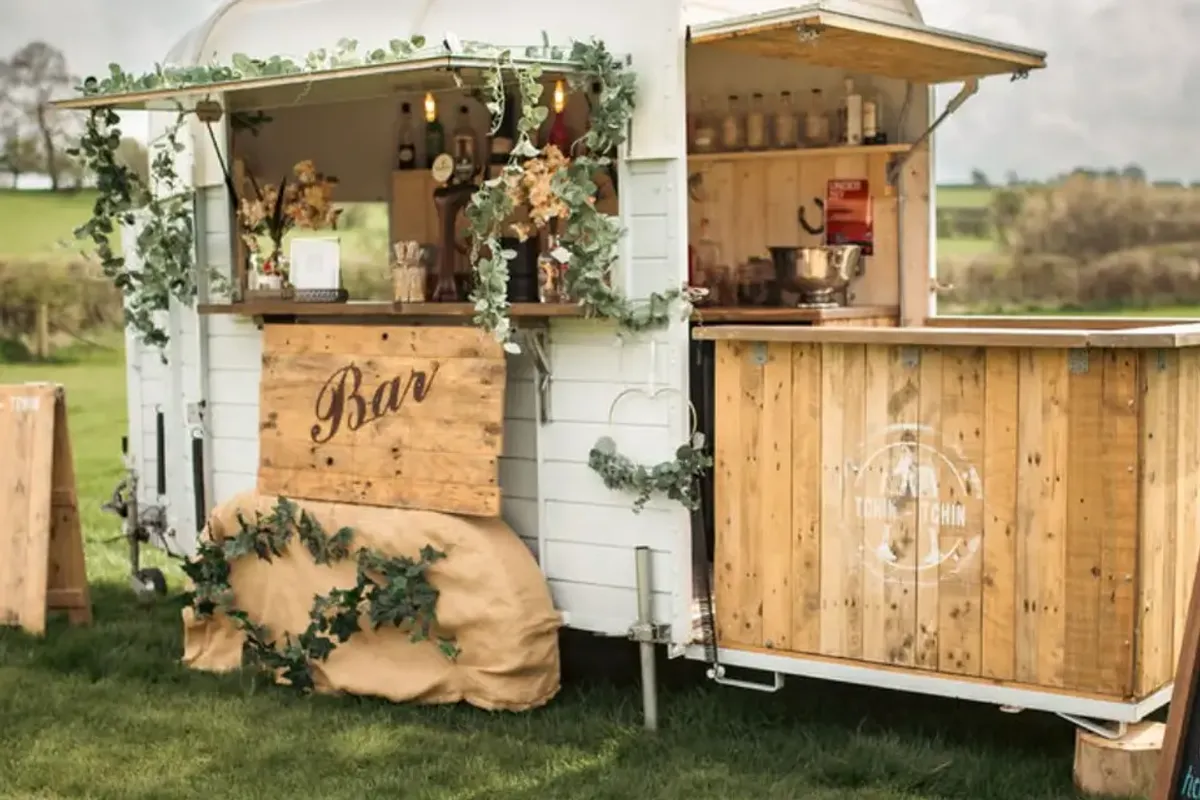 Tchin-Tchin Bar — catering & wine in West Yorkshire, UK