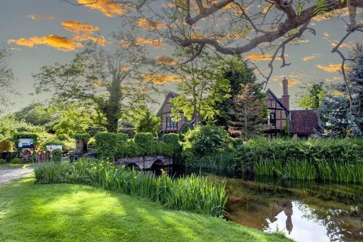Moreteyne Manor photo 1