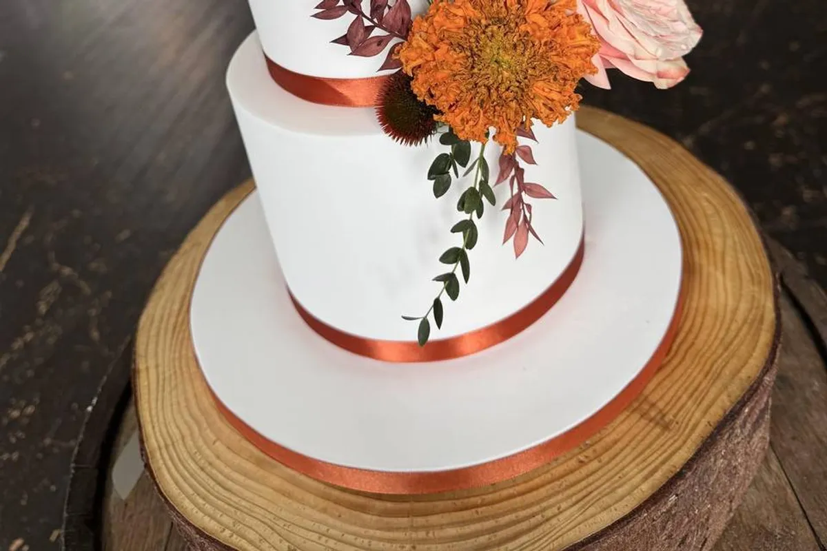 Jo Scrumptious Cake Design photo 5