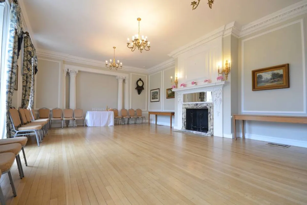 York House photo 4